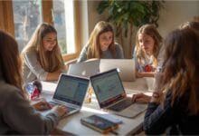 Social media girls forum