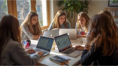 Social media girls forum